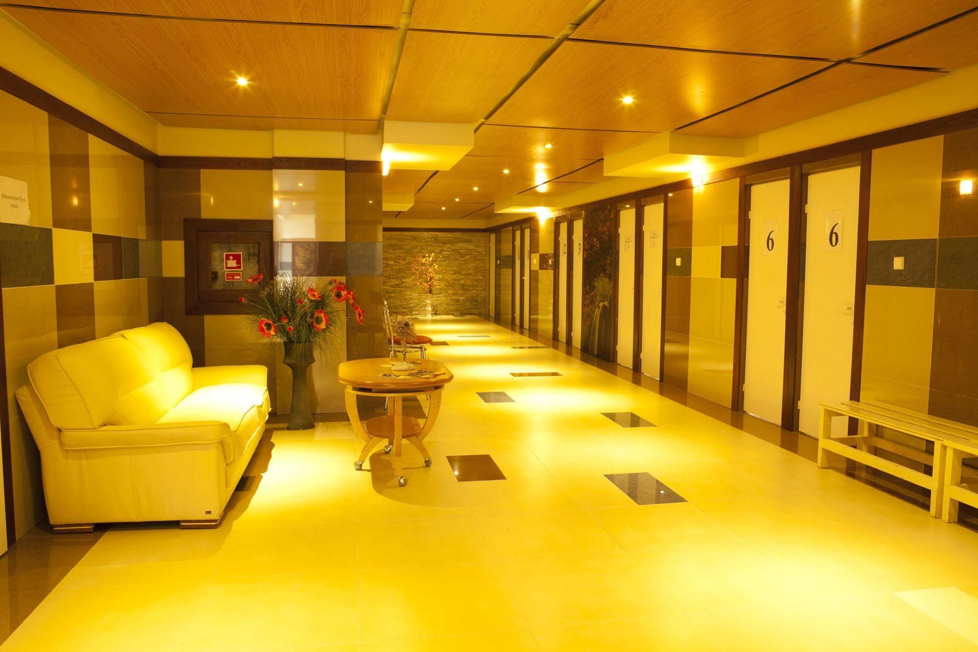 Отель Health & Wellness Center Energetikas Швентой Экстерьер фото